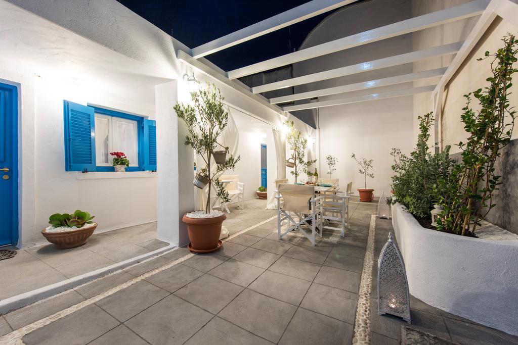 Iokasti Villa Fira  Cameră foto